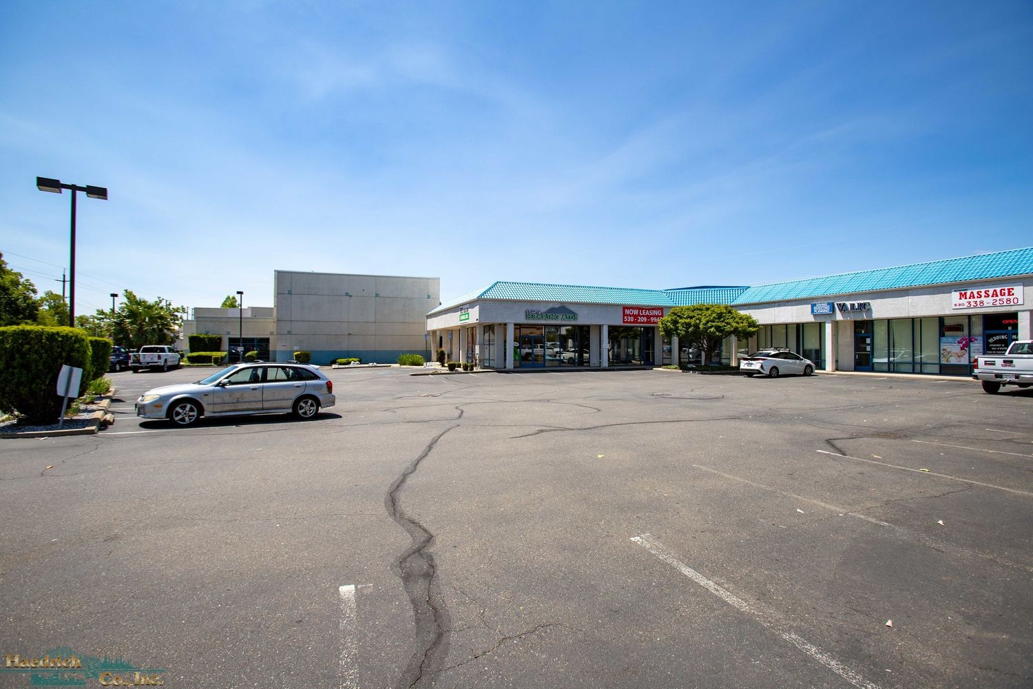 Multi-Tenant Commercial Building: 2070 Churn Creek Rd, Redding, CA 96002
